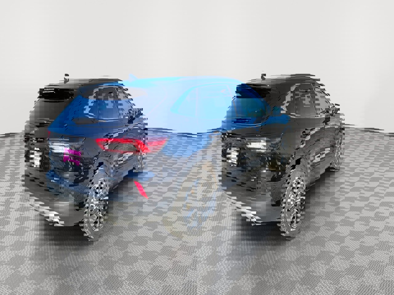 Used 2024 Ford Escape Platinum image 8