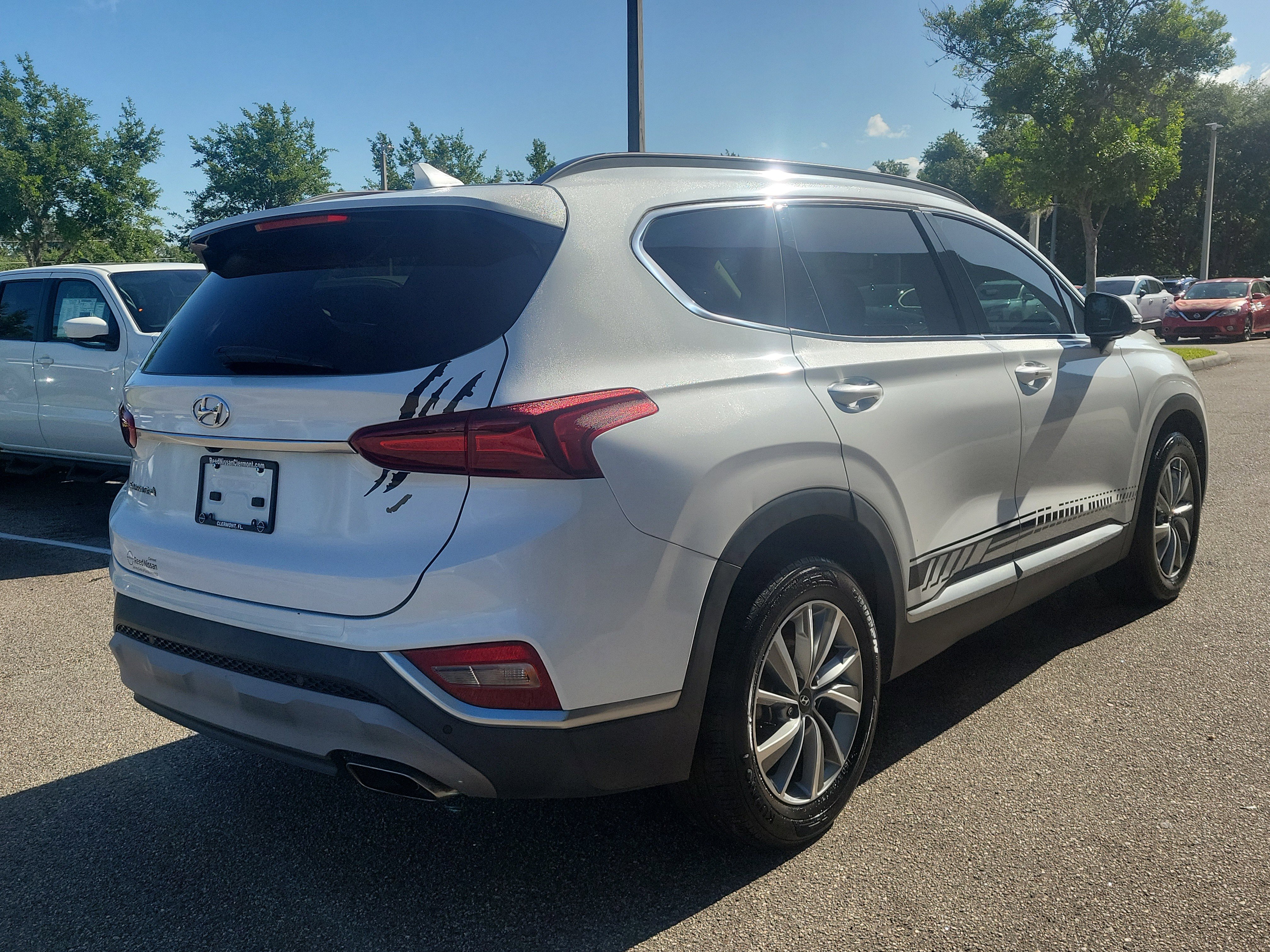 Used 2020 Hyundai Santa Fe SEL w/ Convenience + Premium Package image 5
