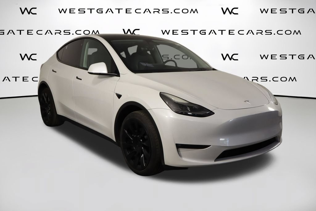 Used 2023 Tesla Model Y Long Range AWD/4WD image 44
