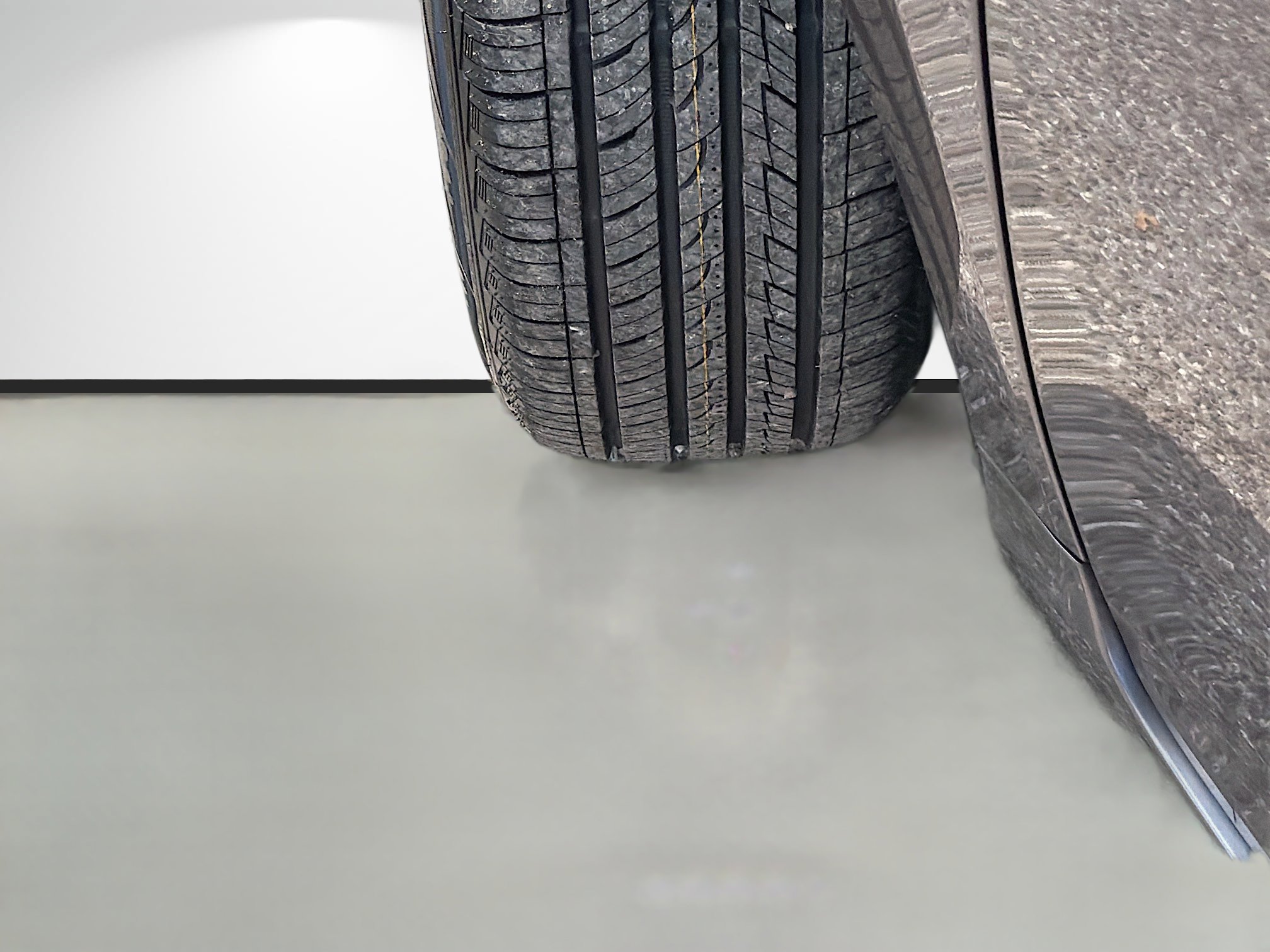 Used 2015 Toyota Camry LE image 41