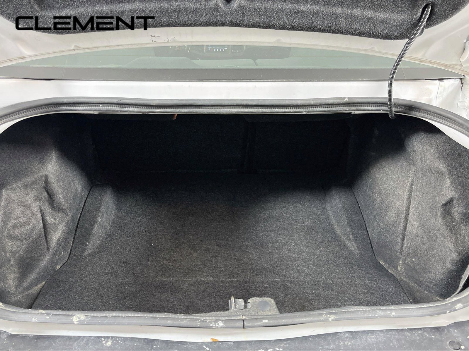 Used 2023 Dodge Challenger SXT RWD image 10