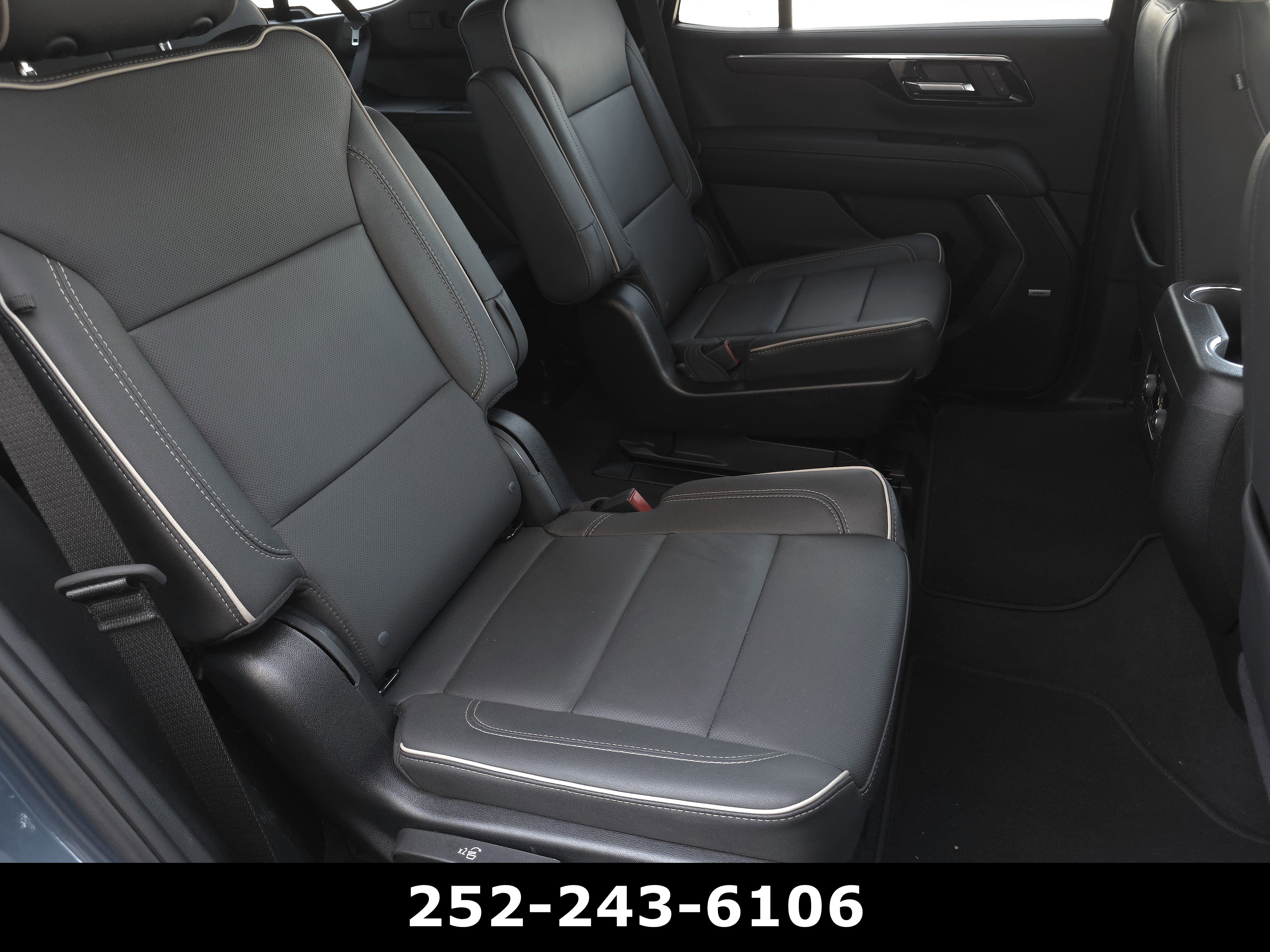 Used 2025 Chevrolet Tahoe Premier RWD image 45