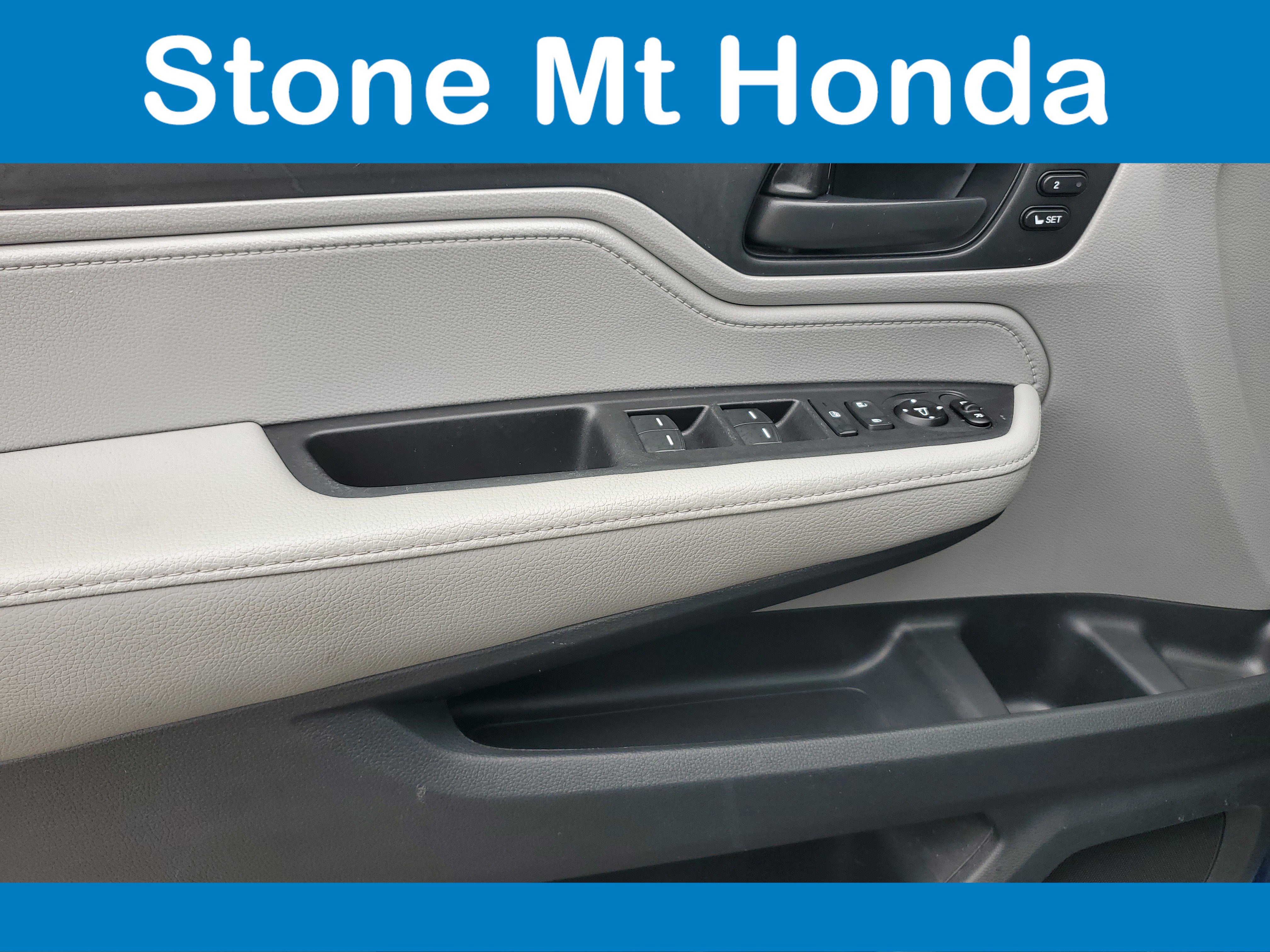 Used 2021 Honda Odyssey EX-L image 18