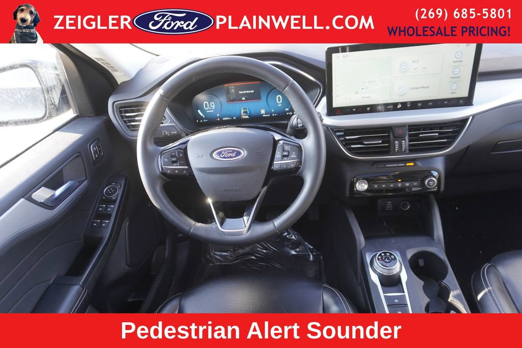 Used 2024 Ford Escape Platinum image 13