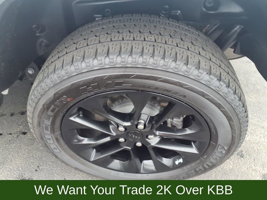 Used 2023 Jeep Wrangler Altitude image 16