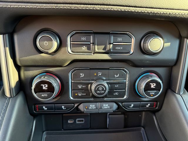 Used 2022 Chevrolet Tahoe LT w/ LT Signature Plus Package image 21