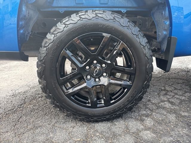 Used 2022 Chevrolet Silverado 1500 Custom Trail Boss AWD/4WD image 15