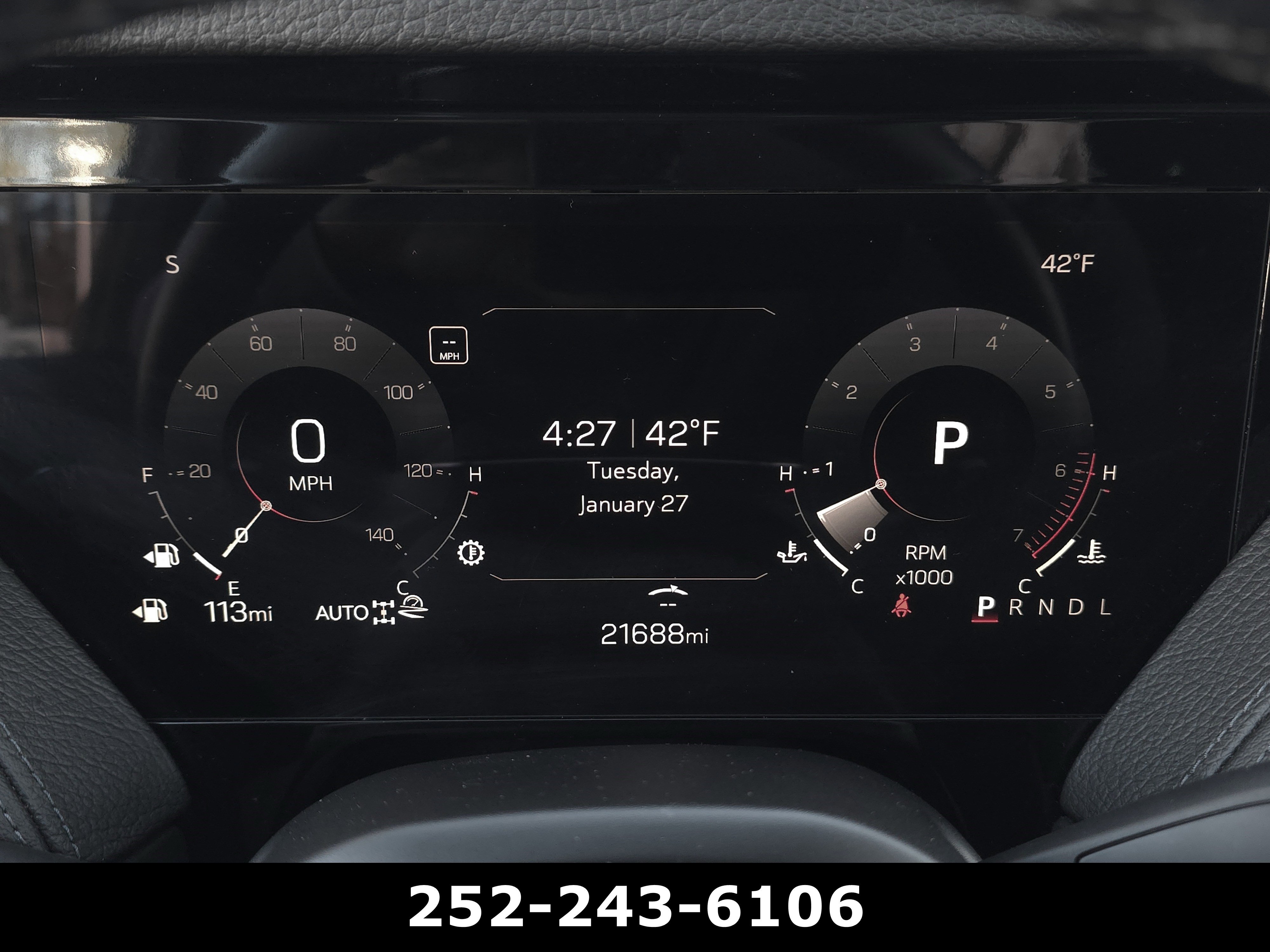 Used 2025 GMC Yukon Denali AWD/4WD image 28