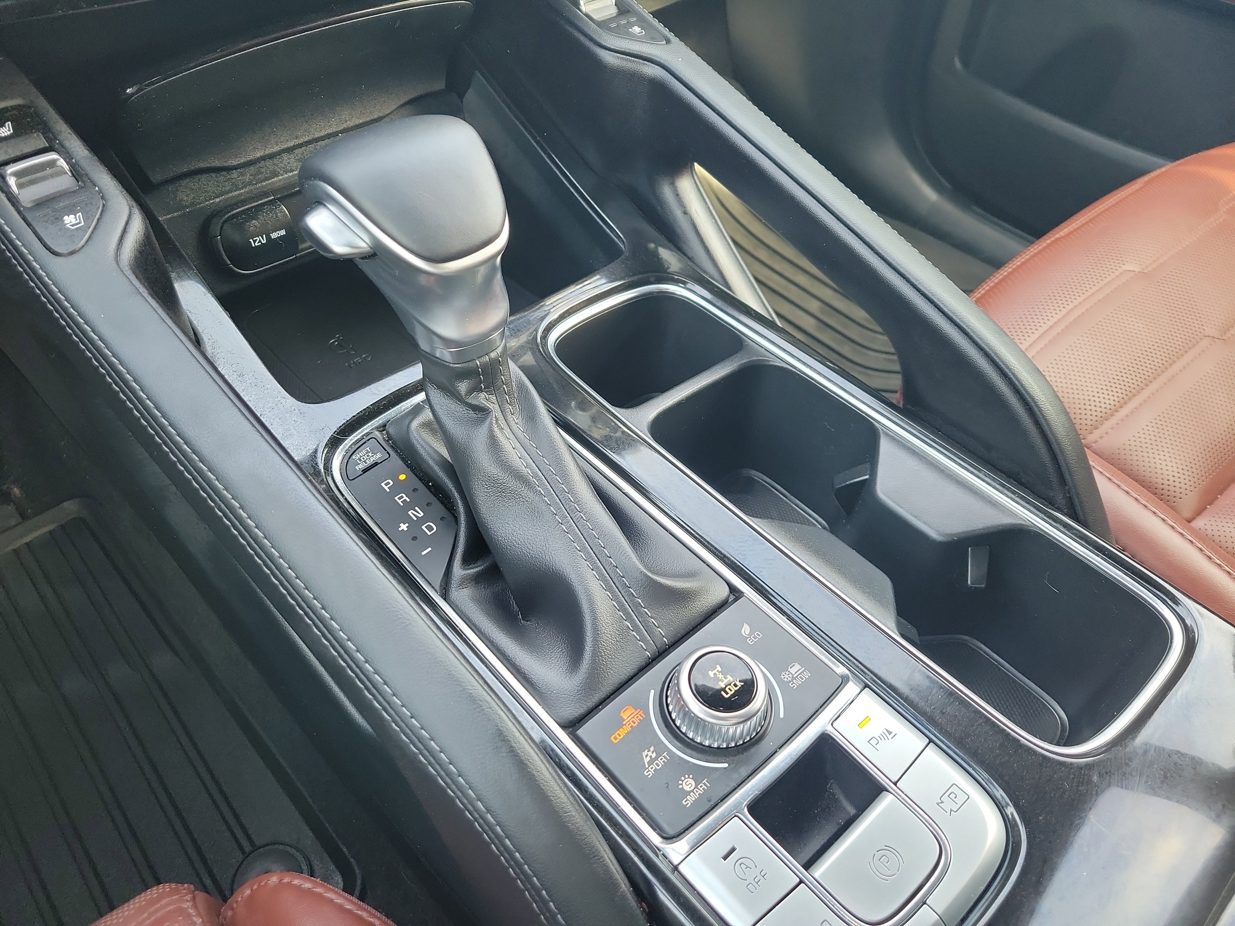 Used 2024 Kia Telluride SX Prestige image 25