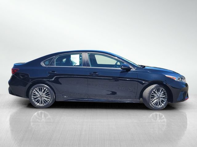 Used 2023 Kia Forte GT-Line FWD image 3