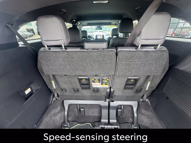 Used 2024 Toyota Sienna XSE w/ XSE Plus Package AWD/4WD image 25