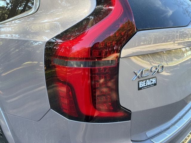 New 2026 Volvo XC90 B6 Plus w/ Protection Package Premier AWD/4WD image 13