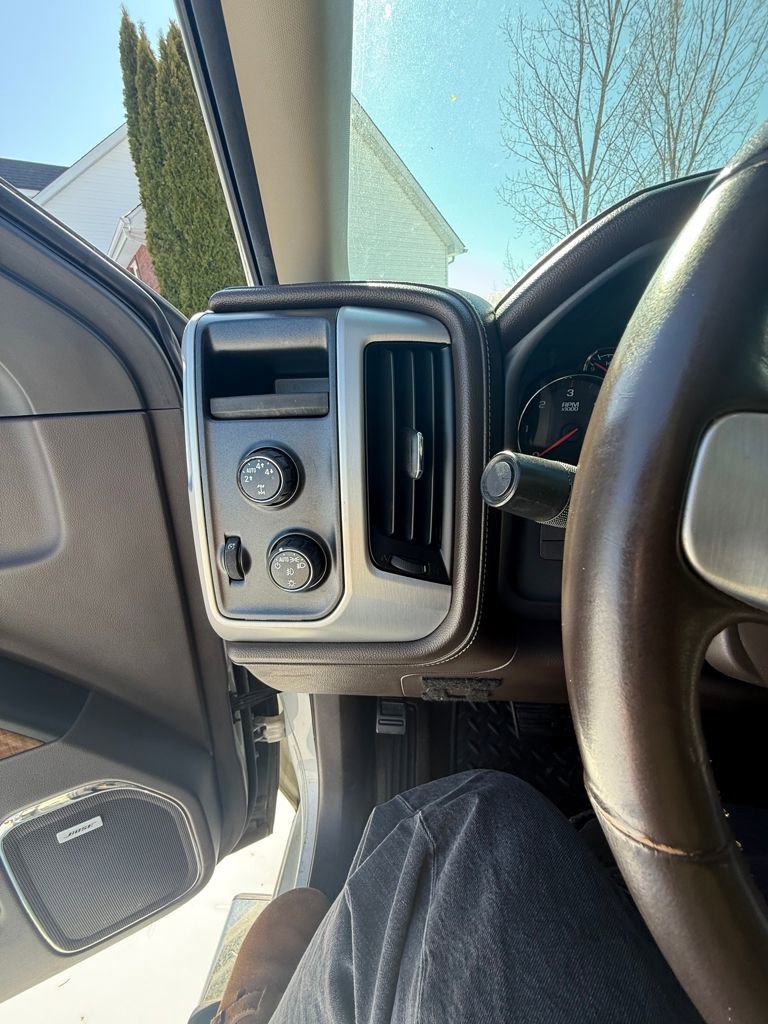 Used 2015 GMC Sierra 1500 SLT w/ Driver Alert Package image 7