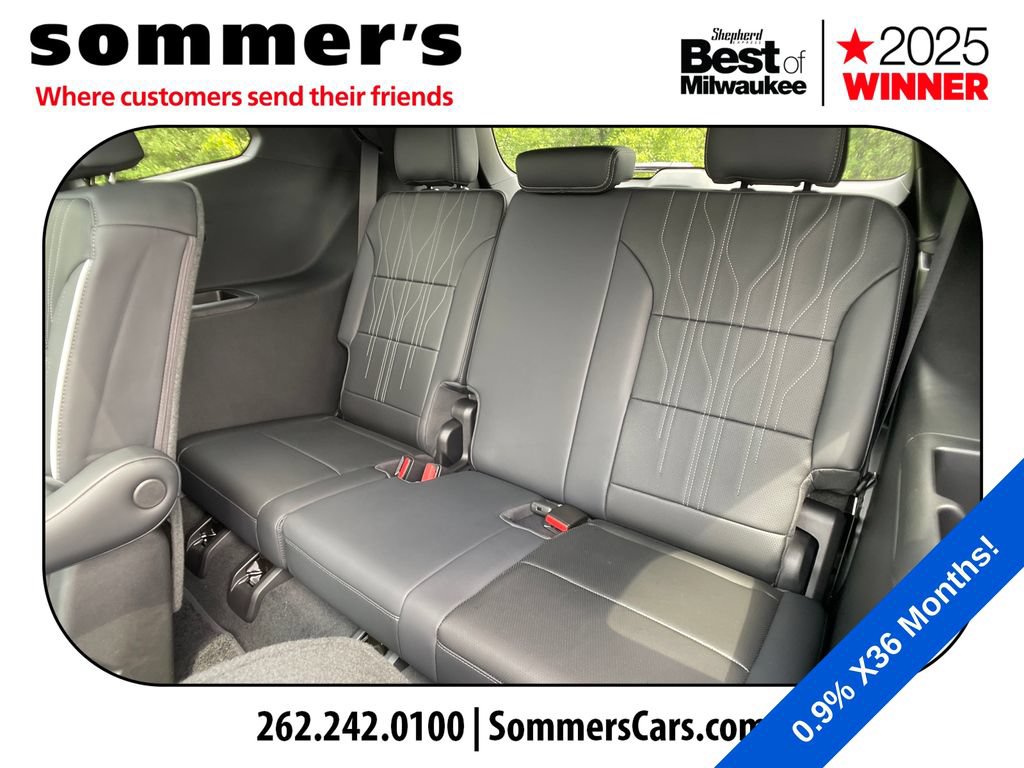 New 2026 Buick Enclave Avenir w/ Super Cruise Package AWD/4WD image 11