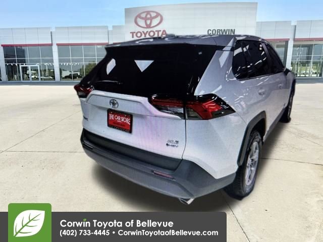 Used 2025 Toyota RAV4 XLE image 20