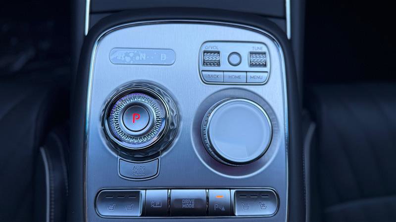 Used 2024 Genesis G90 3.5T image 35