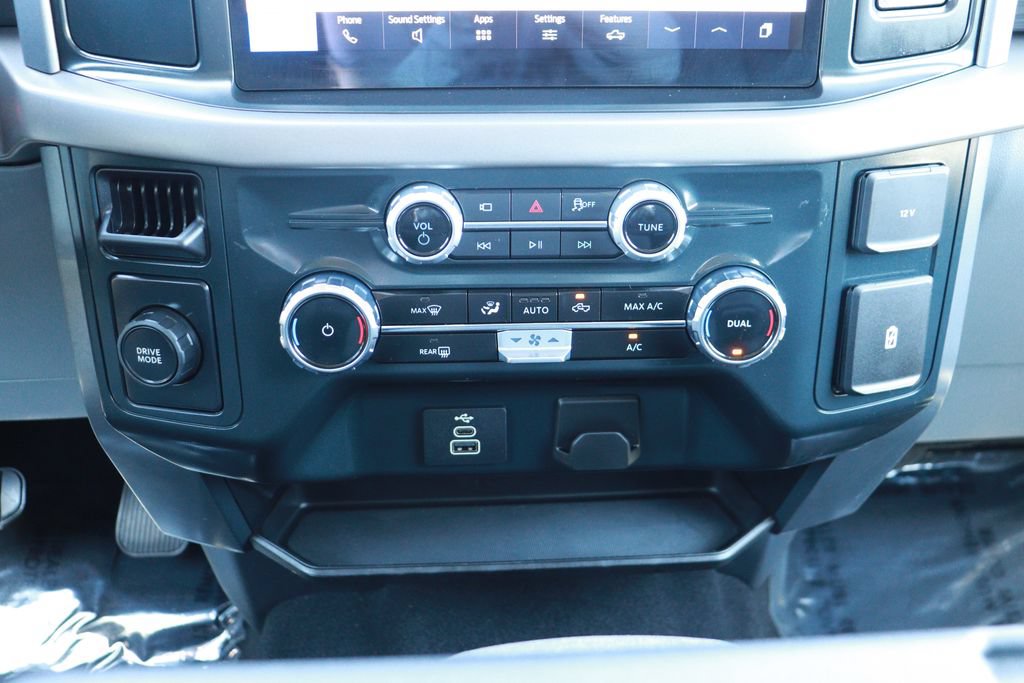 Used 2025 Ford F150 XLT w/ Equipment Group 301A Standard RWD image 16