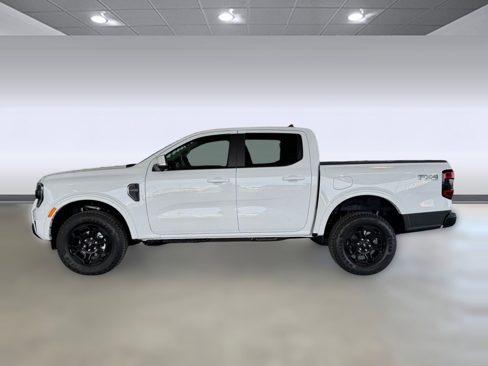 New 2025 Ford Ranger Lariat w/ FX4 Off-Road Package AWD/4WD image 2