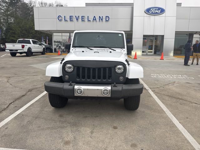 Used 2018 Jeep Wrangler Sahara w/ Connectivity Group video 2