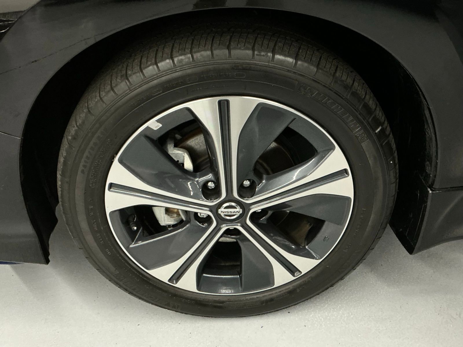 Used 2022 Nissan Leaf SV Plus image 29