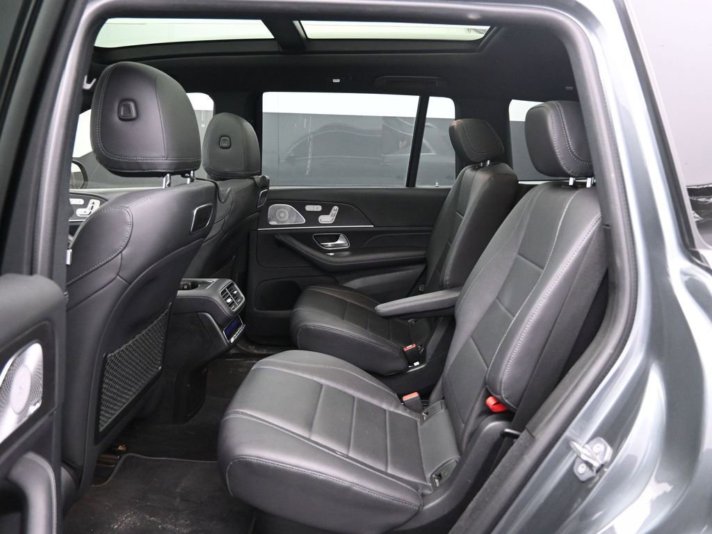 Used 2020 Mercedes-Benz GLS 450 4MATIC image 19