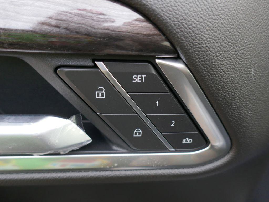 New 2026 Chevrolet Silverado 1500 LTZ w/ LTZ Premium Package image 21