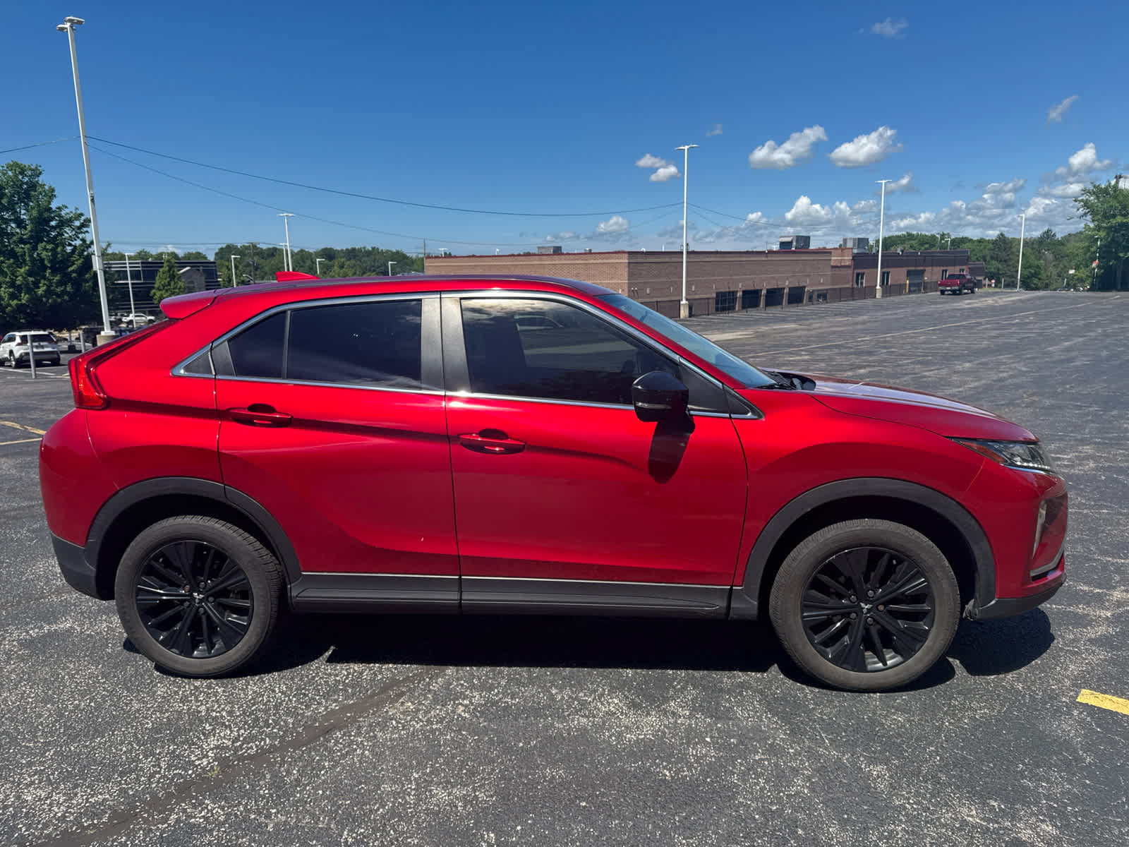 Used 2020 Mitsubishi Eclipse Cross LE AWD/4WD image 5
