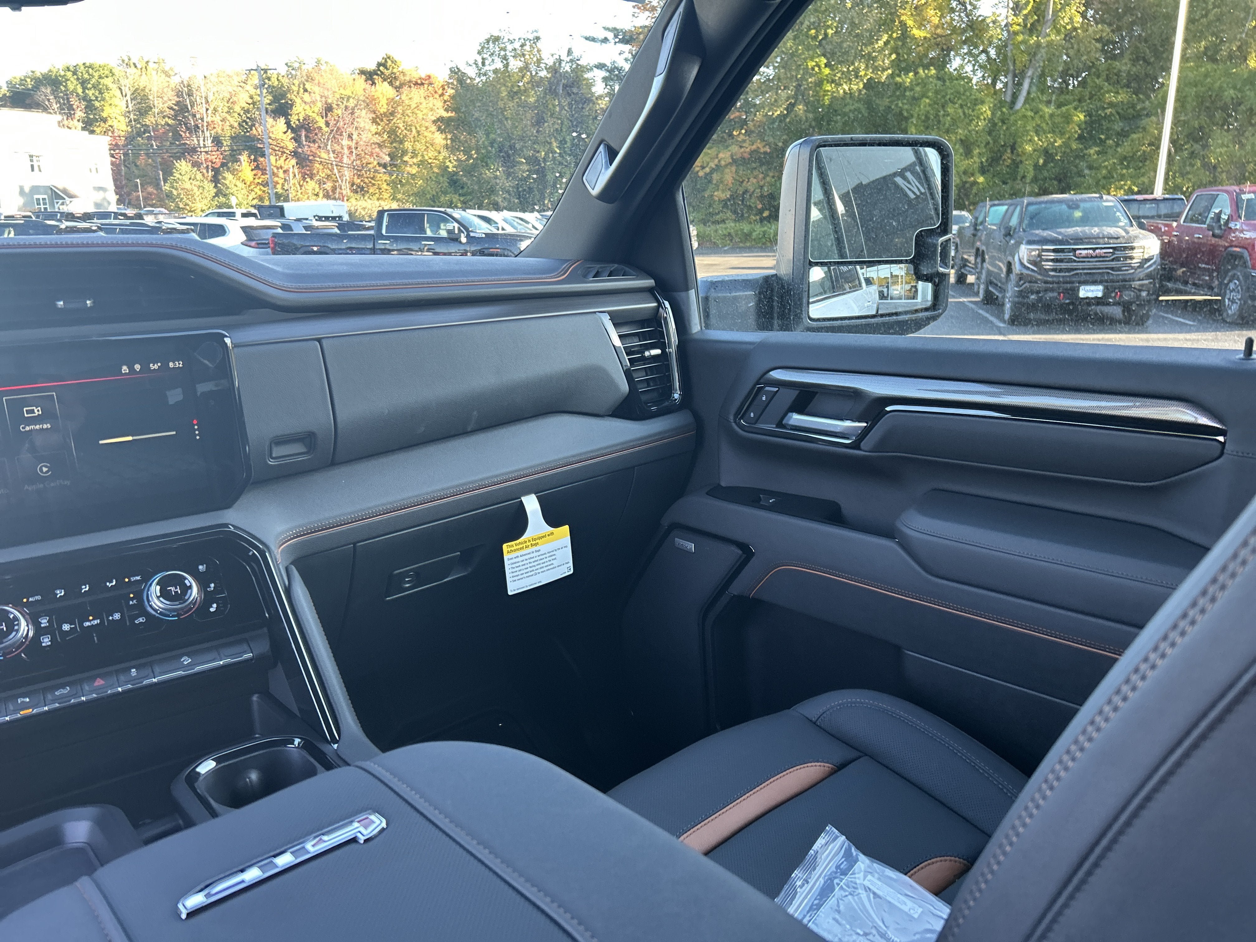 New 2026 GMC Sierra 2500 AT4 w/ AT4 Premium Plus Package AWD/4WD image 34