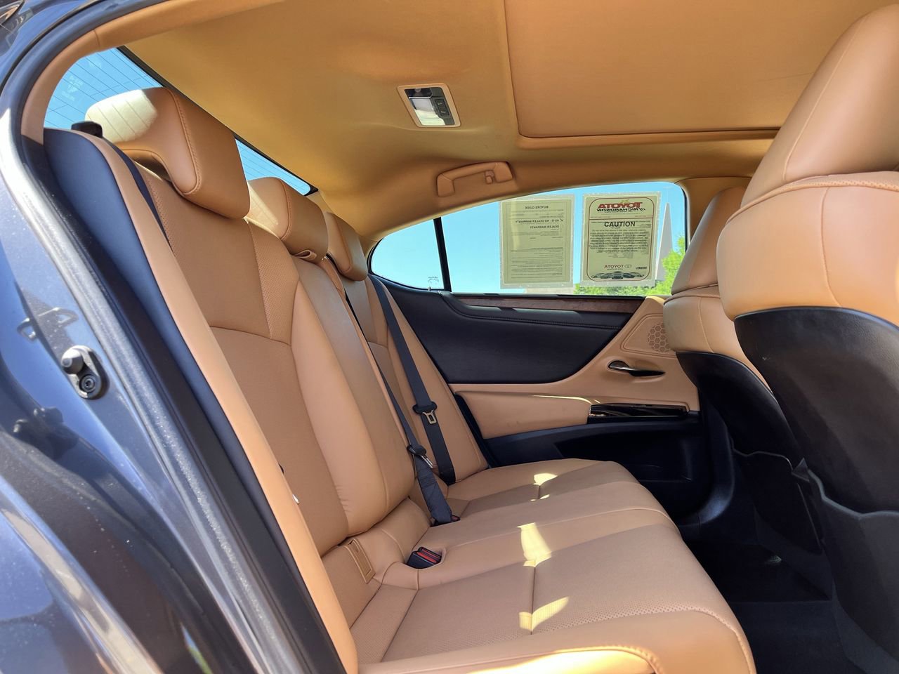 Used 2023 Lexus ES 350 w/ Premium Package FWD image 27