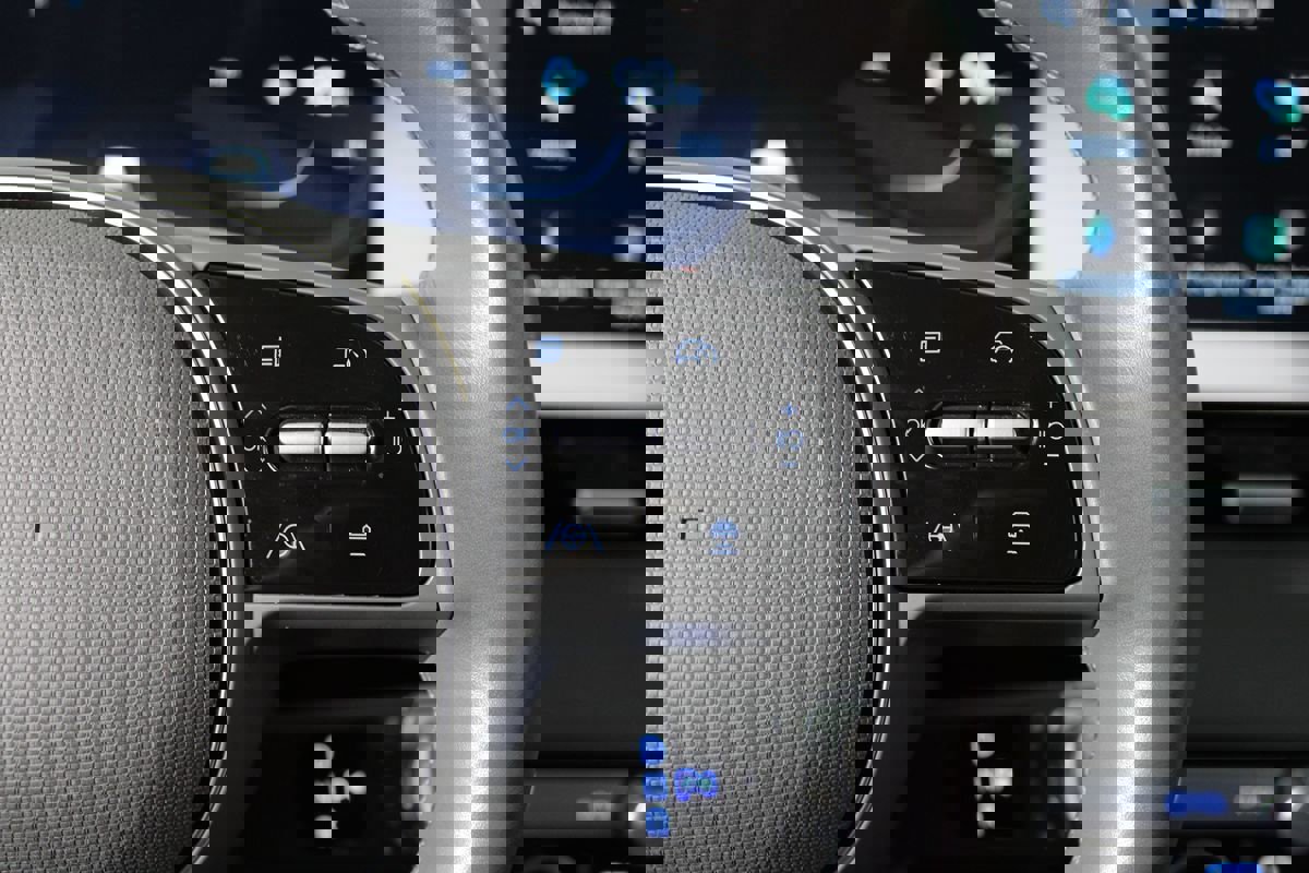 Used 2024 Hyundai Ioniq 5 SEL image 14