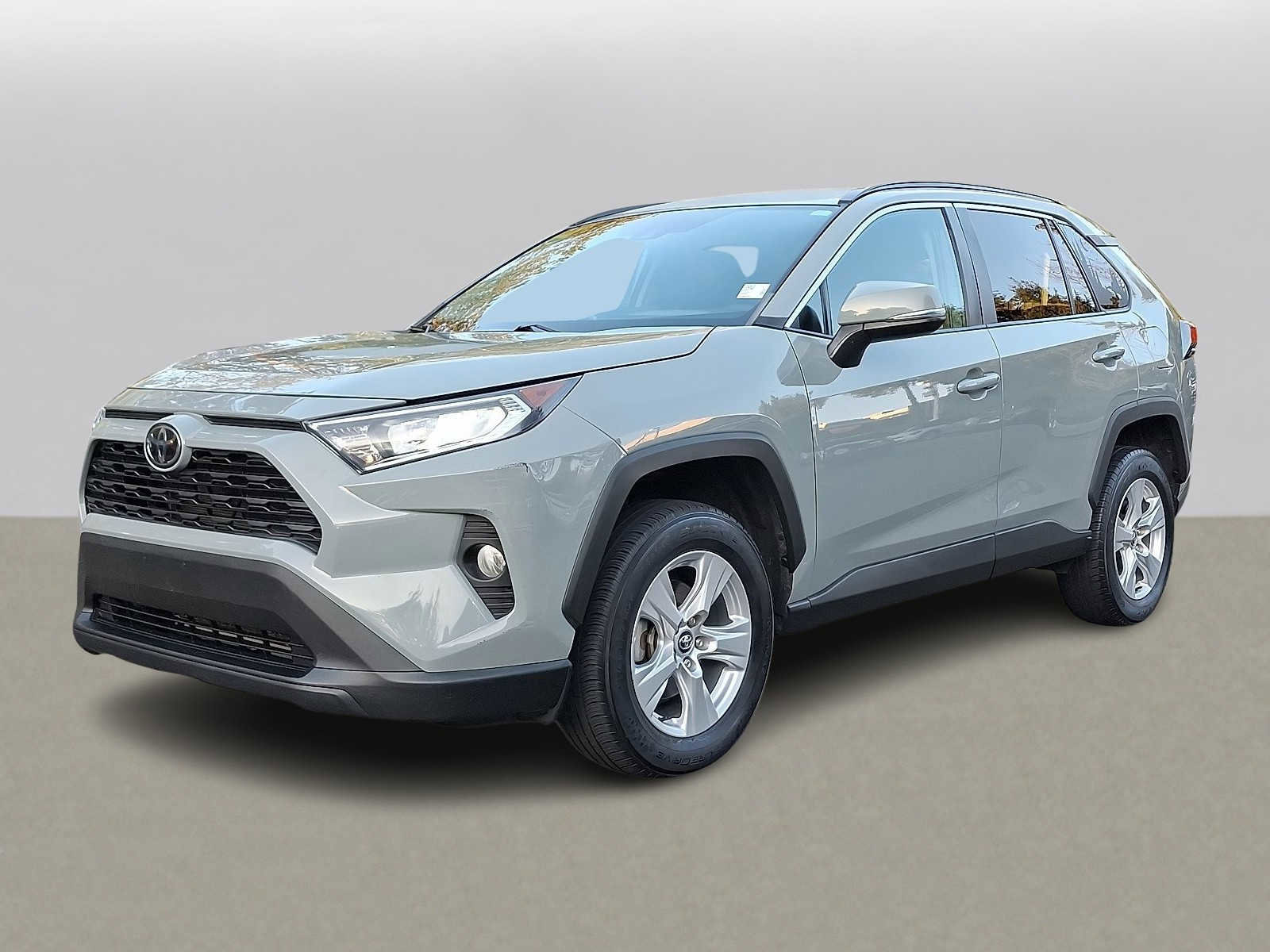 Used 2020 Toyota RAV4 XLE