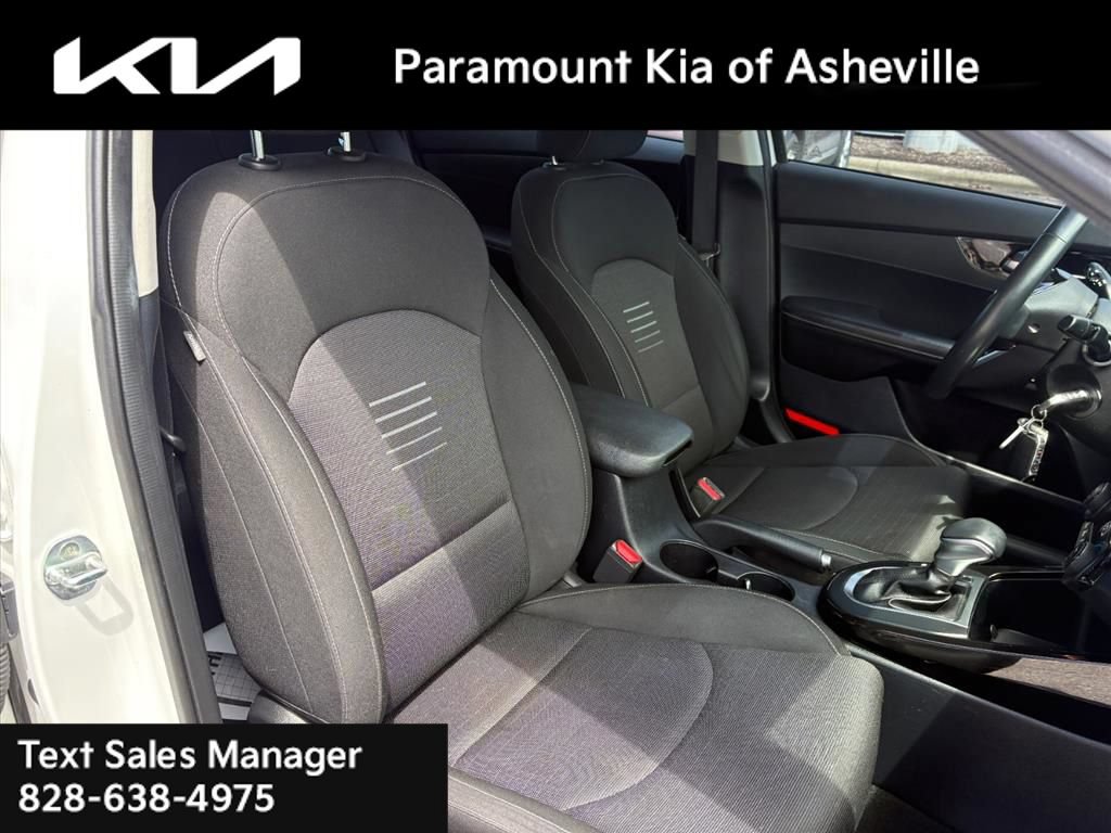 Used 2019 Kia Forte S FWD image 17