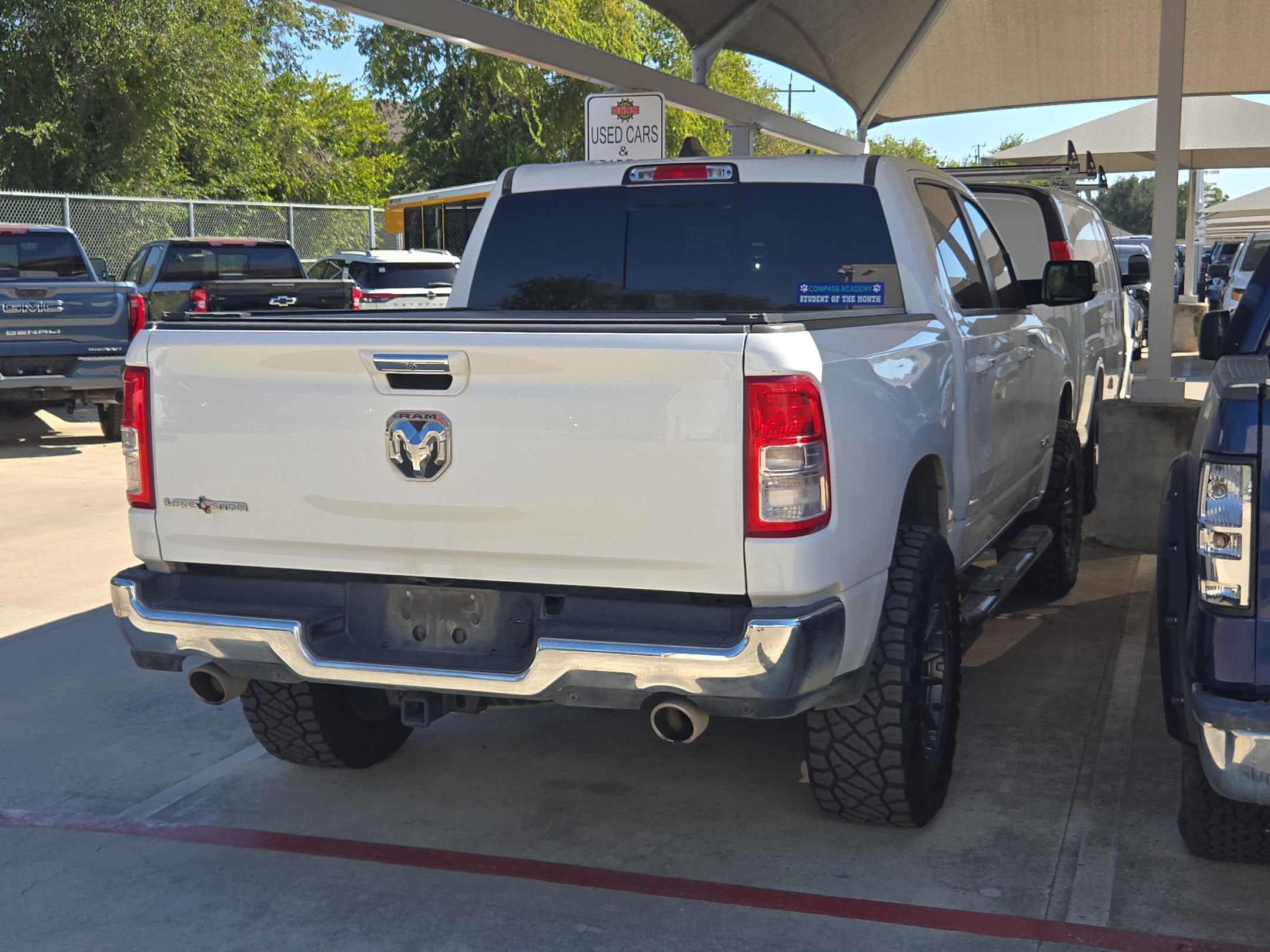 Used 2019 RAM 1500 Big Horn RWD image 9
