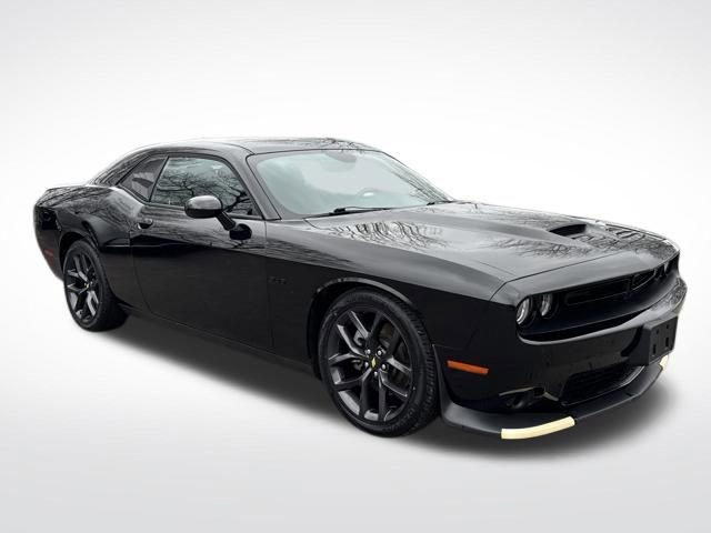 Used 2023 Dodge Challenger R/T w/ Blacktop Package image 9