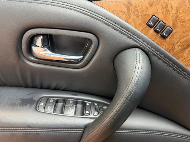 Used 2022 Nissan Armada SL w/ Captain's Chairs Package image 22