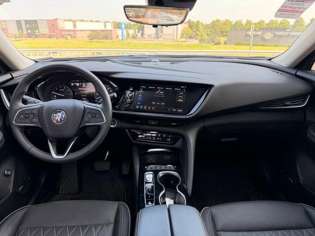 Used 2023 Buick Envision Avenir AWD/4WD image 3