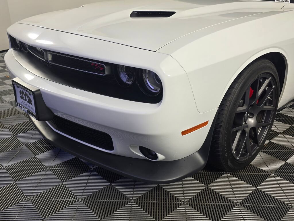 Used 2018 Dodge Challenger R/T Scat Pack w/ Driver Convenience Group image 14
