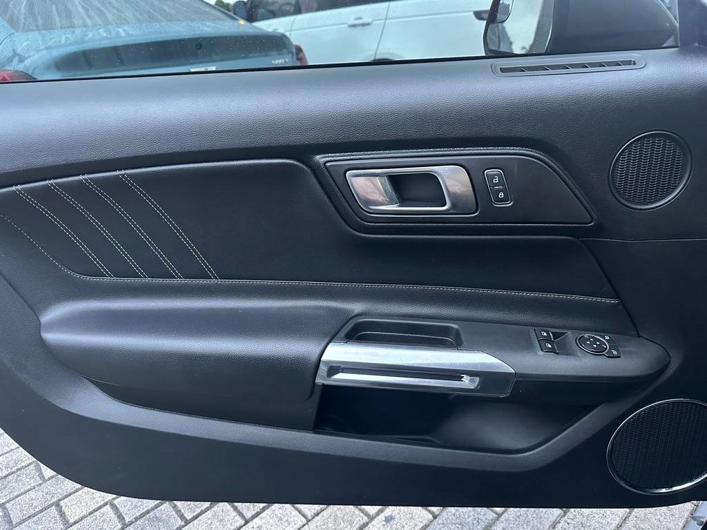 Used 2019 Ford Mustang GT w/ GT Performance Package RWD image 9