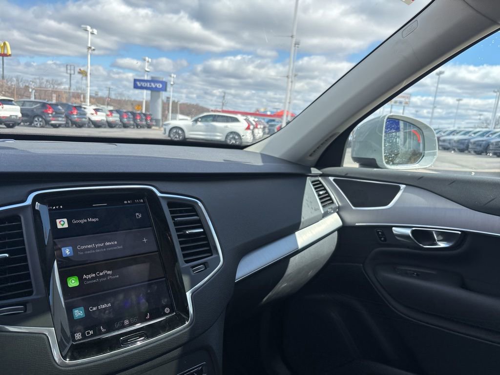 Certified 2025 Volvo XC90 B5 Core image 24