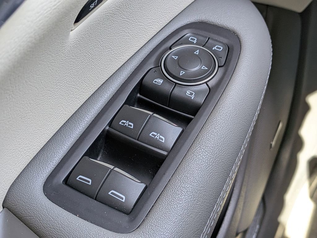 Used 2019 Cadillac XT5 Luxury image 38