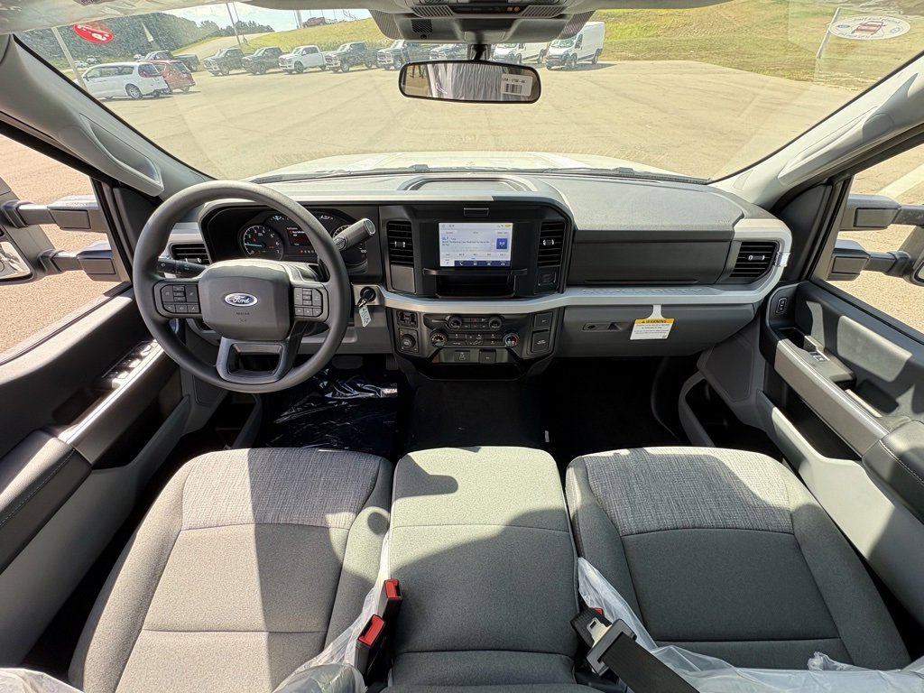 New 2026 Ford F250 XLT image 28