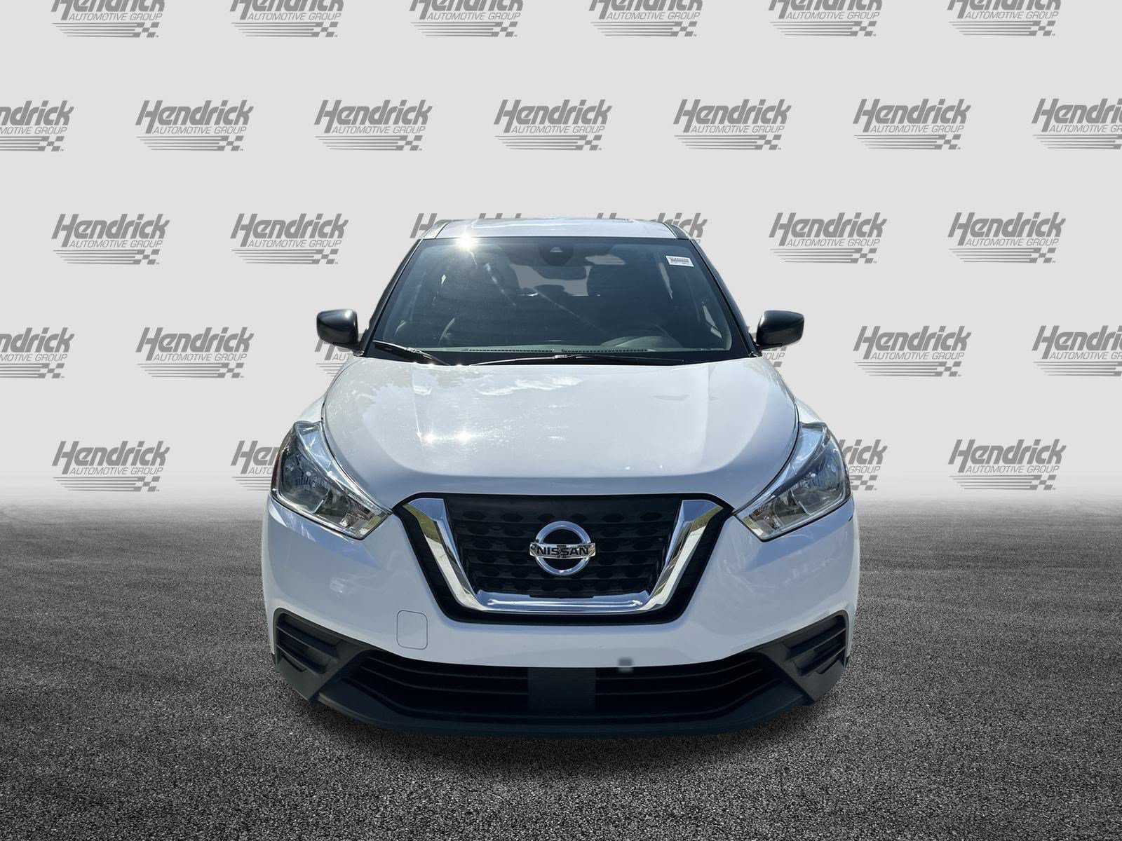Used 2020 Nissan Kicks S FWD image 3
