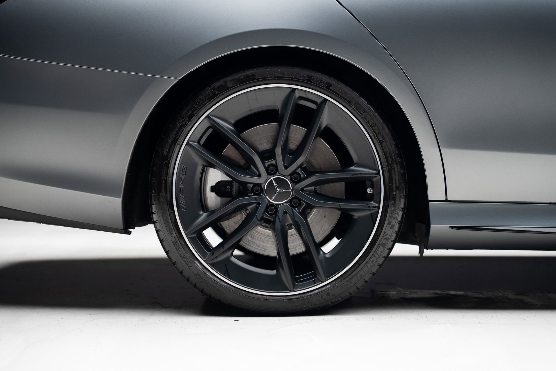 Used 2022 Mercedes-Benz E 53 AMG 4MATIC Sedan image 40