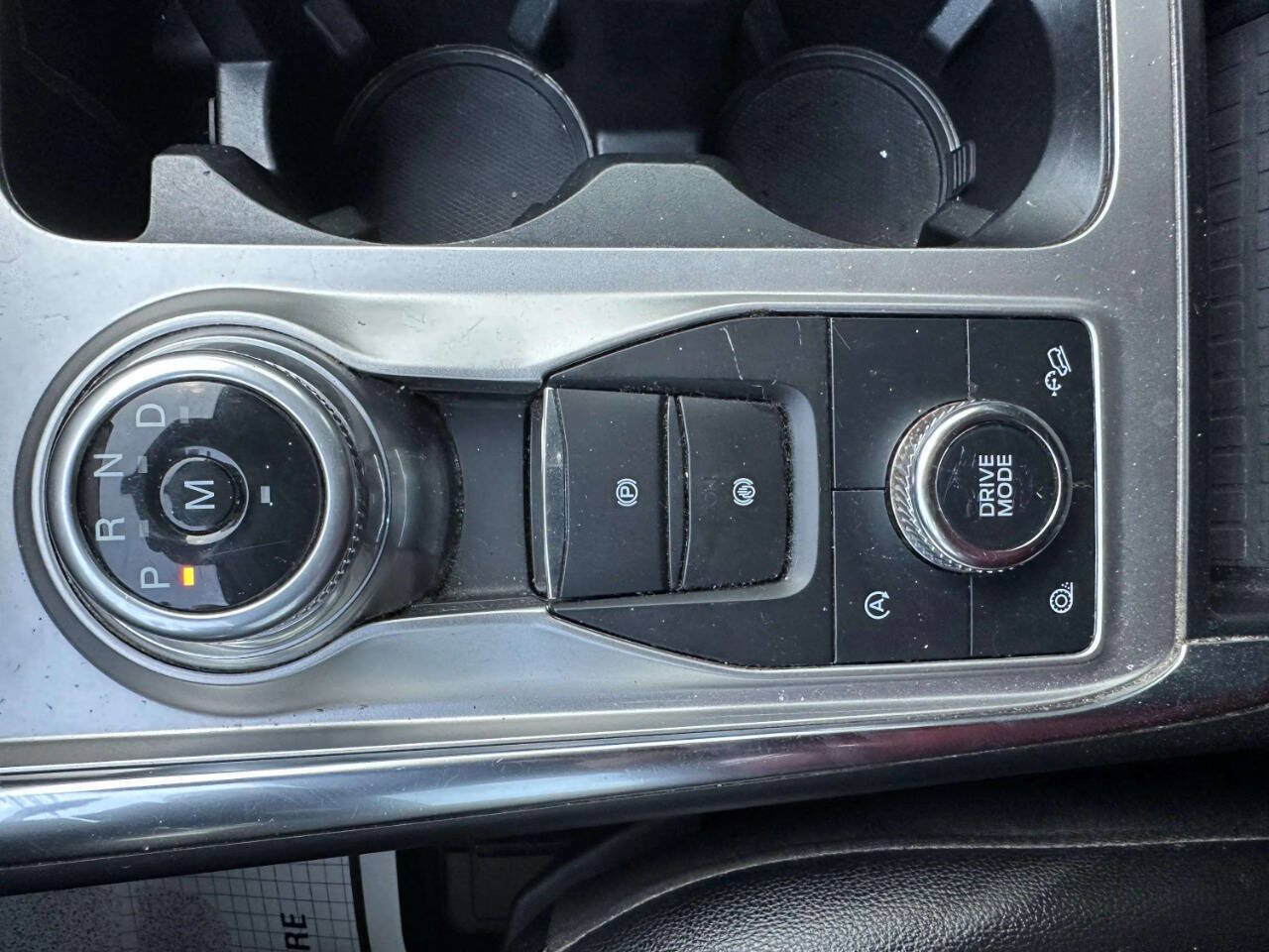 Used 2020 Ford Explorer Limited AWD/4WD image 16