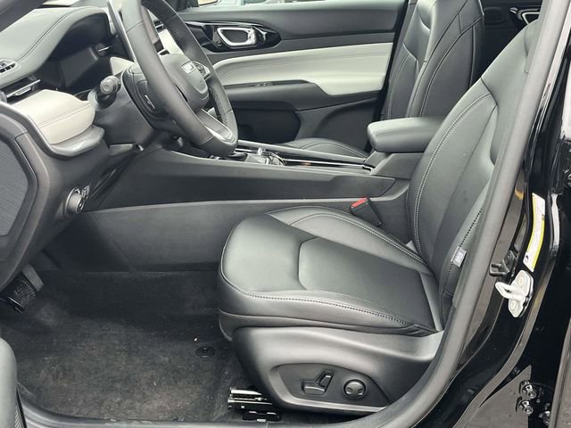 New 2026 Jeep Compass Limited image 10