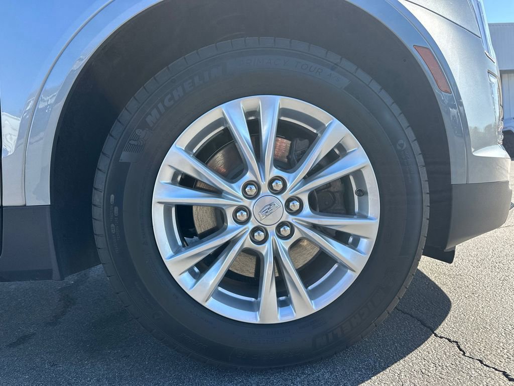 New 2026 Cadillac XT5 Luxury w/ LPO, Floor Liner Package image 12