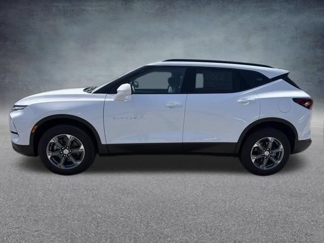 New 2026 Chevrolet Blazer LT w/ Convenience Package FWD image 10