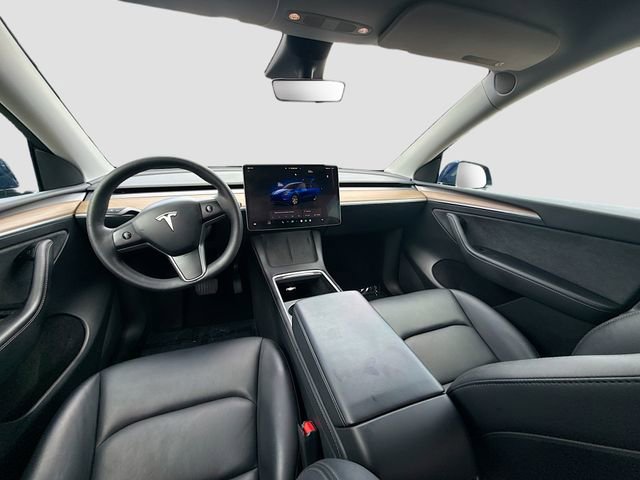Used 2023 Tesla Model Y Long Range image 22