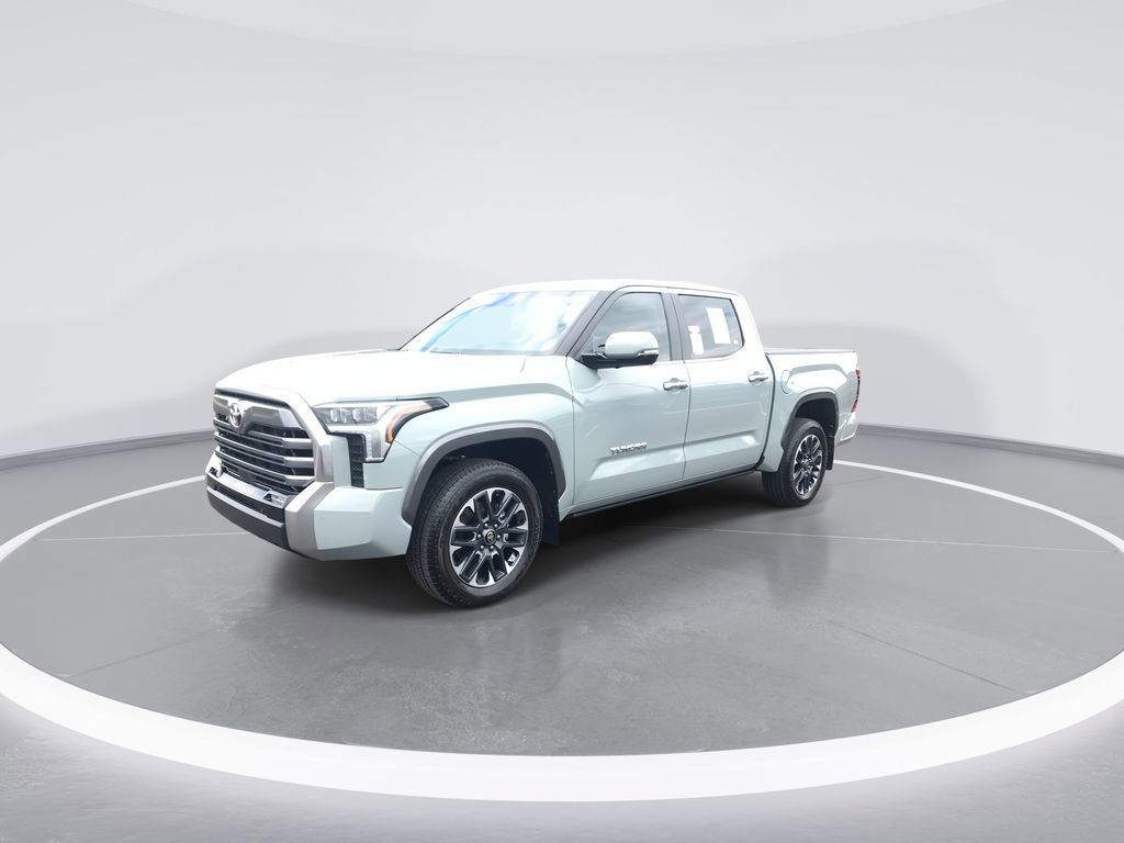 Used 2025 Toyota Tundra Limited AWD/4WD image 4