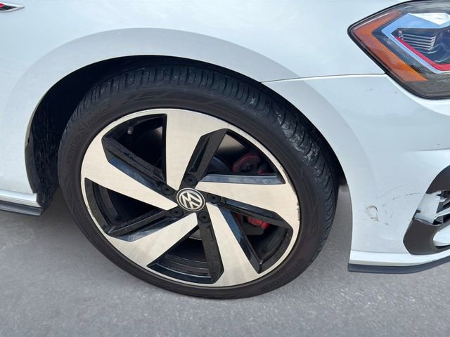 Used 2020 Volkswagen GTI SE FWD image 5